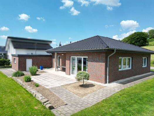 Bungalow zum Kauf 4 Zimmer 100,5 m² 707 m² Grundstück Schwaney Altenbeken 33184