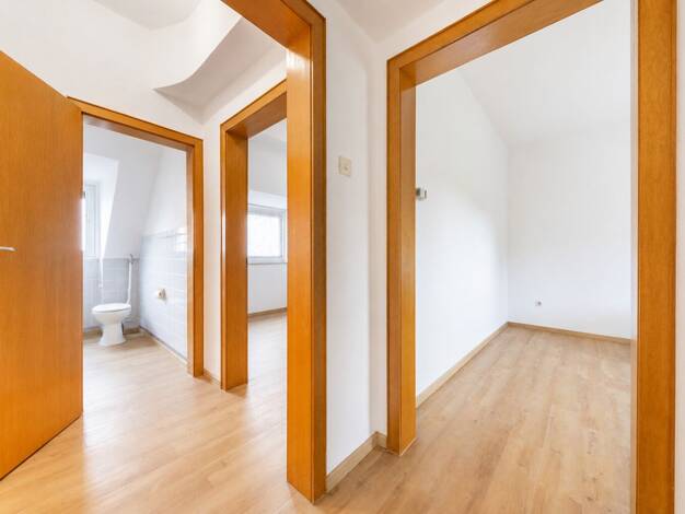 Wohnung zur Miete 520 € 2,5 Zimmer 47 m² frei ab sofort Bergerhausen Essen / Bergerhausen 45136