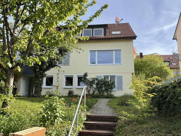 Einfamilienhaus zum Kauf provisionsfrei 850.000 € 7 Zimmer 170 m² 770 m² Grundstück Oberesslingen Esslingen 73730