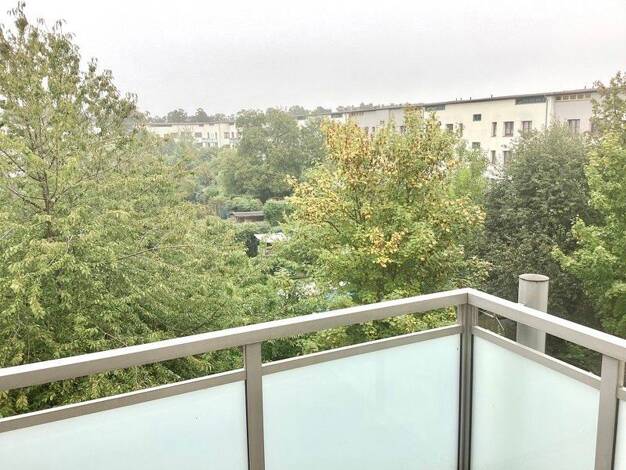 Wohnung zur Miete 492 € 3 Zimmer 76,9 m² 2. Geschoss frei ab 29.09.2026 Cracauer Straße 35 Brückfeld Magdeburg 39114