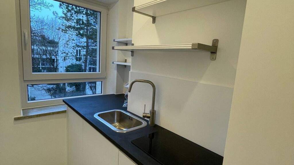 Wohnung zur Miete 1.518 € 2 Zimmer 54,4 m² 2. Geschoss frei ab sofort Schwabing-West München 80809