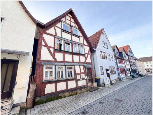 Einfamilienhaus zum Kauf 69.000 € 10 Zimmer 200 m² 330 m² Grundstück Schotten 63679