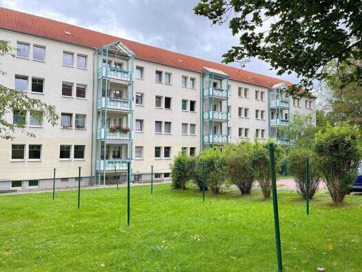 Wohnung zur Miete 210 € 1 Zimmer 32 m² 3 Geschosse frei ab sofort Eckersbach Zwickau 08066