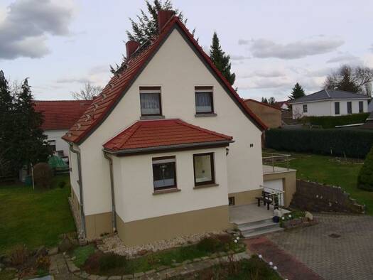 Einfamilienhaus zum Kauf 290.000 € 1 Zimmer 111 m² 1.061 m² Grundstück frei ab 01.01.2027 Hauptstraße 19 Hainichen Kitzscher 04567