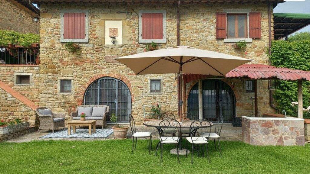 Einfamilienhaus zum Kauf 1.690.000 € 13 Zimmer 510 m² 95.000 m² Grundstück Reggello 50066