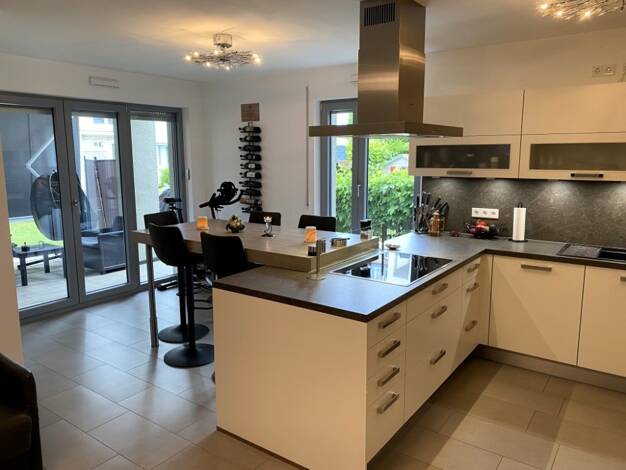 Wohnung zum Kauf 319.000 € 2 Zimmer 55 m² Südstadt Fürth 90763