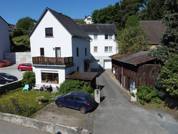 Mehrfamilienhaus zum Kauf als Kapitalanlage geeignet 449.000 € 17 Zimmer 681 m² 1.154 m² Grundstück Weyer Villmar 65606