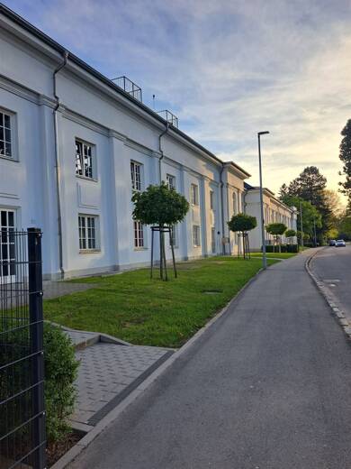 Maisonette zur Miete 2.500 € 6 Zimmer 291 m² EG frei ab 01.06.2025 Pelzmühlenstraße 25 Rabenstein Chemnitz 09117