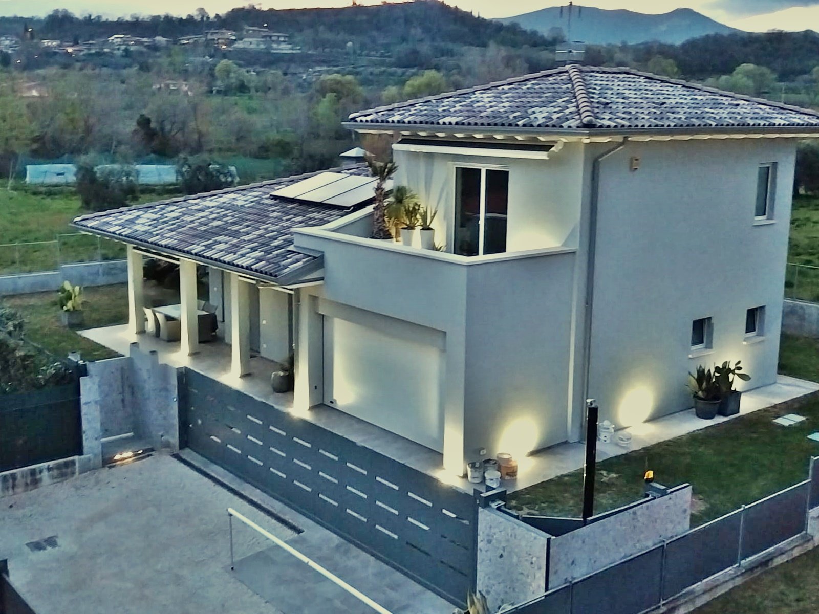 Villa zum Kauf 840.000 € 5 Zimmer 220 m²<br/>Wohnfläche 650 m²<br/>Grundstück Puegnago del Garda 25080