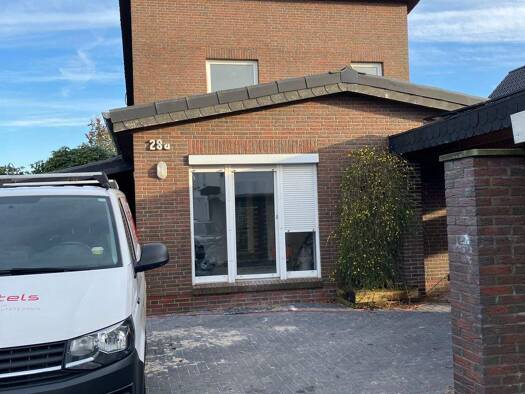 Haus zum Kauf 4,5 Zimmer 111 m² 531 m² Grundstück Ofenerdiek Oldenburg 26125