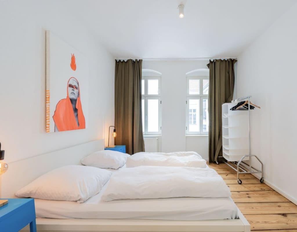 Wohnung zur Miete Wohnen auf Zeit 1.590 € 1 Zimmer 45 m²<br/>Wohnfläche 10.03.2025<br/>Verfügbarkeit Max-Beer-Straße Mitte Berlin 10119