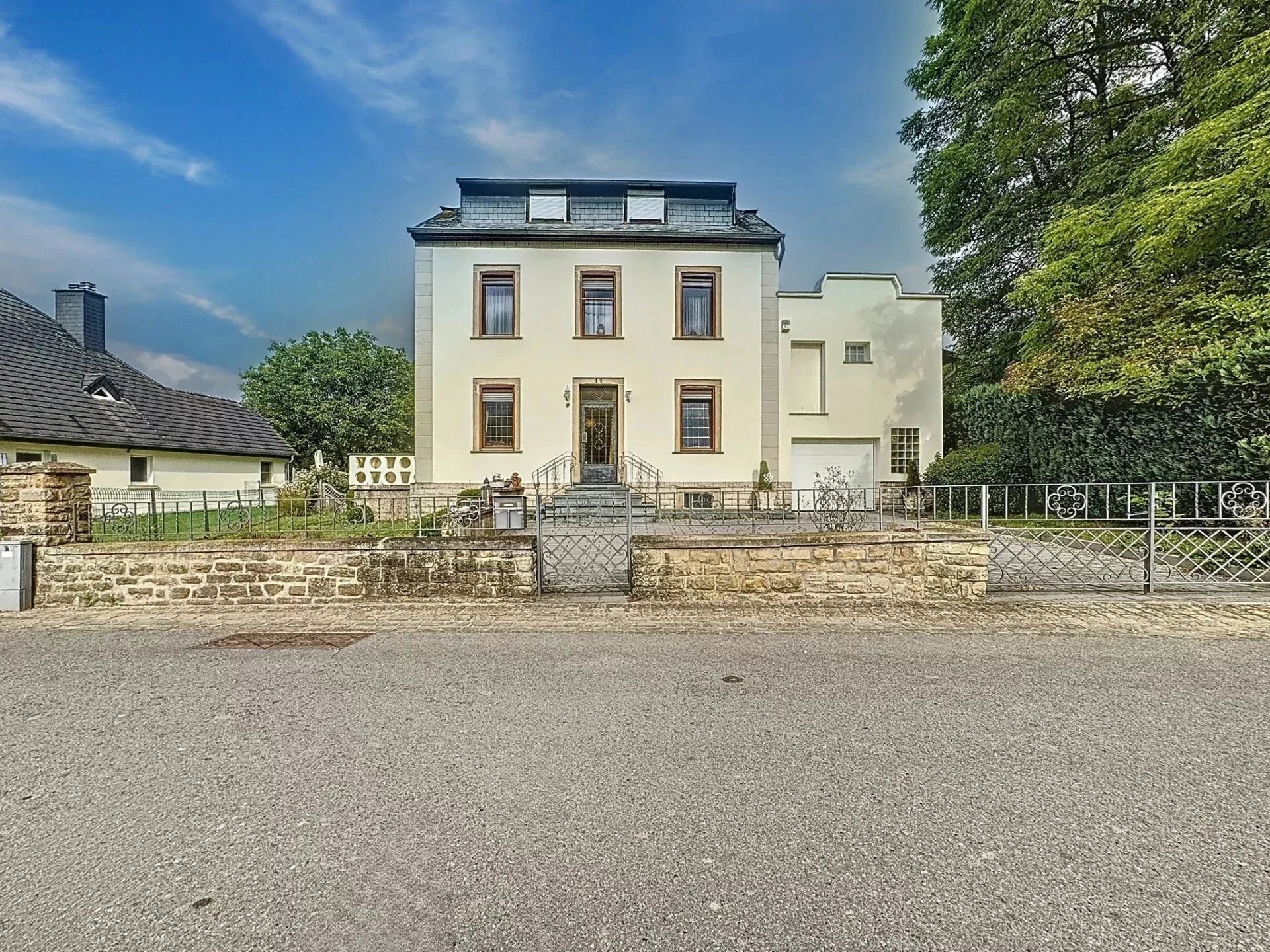 Einfamilienhaus zum Kauf provisionsfrei 795.000 € 130 m²<br/>Wohnfläche 490 m²<br/>Grundstück Biwer 6834