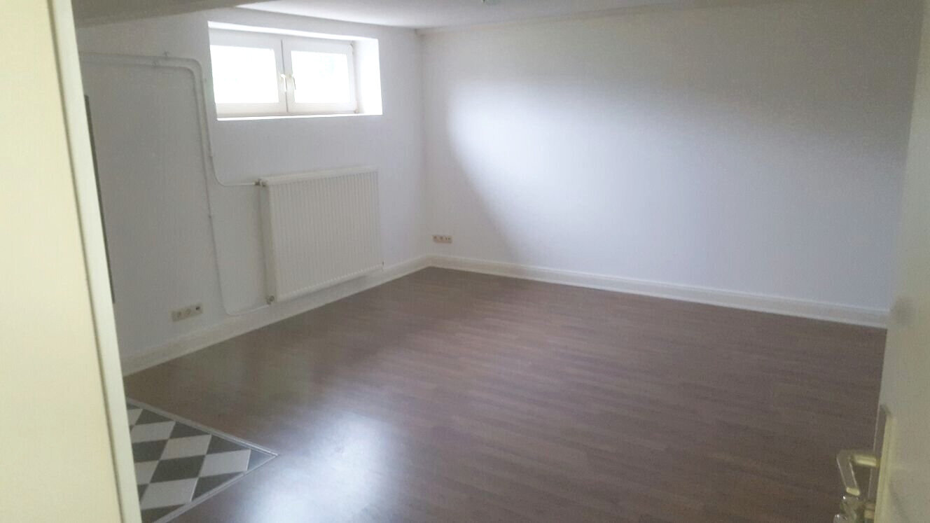 Wohnung zur Miete 218 € 1 Zimmer 27 m²<br/>Wohnfläche EG<br/>Geschoss 01.03.2025<br/>Verfügbarkeit Valluhn Lüttow-Valluhn 19246