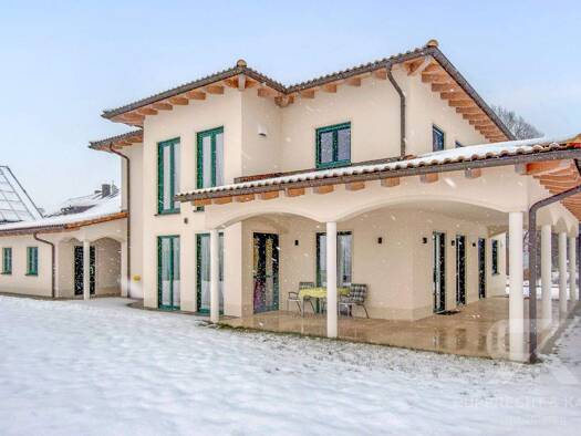 Einfamilienhaus zum Kauf 599.000 € 6 Zimmer 290 m² 935 m² Grundstück Döfering Schönthal 93488