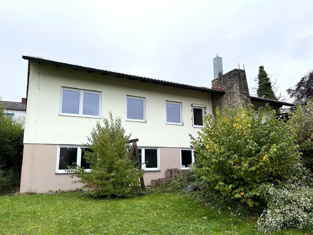 Einfamilienhaus zum Kauf 370.000 € 6 Zimmer 160 m²<br/>Wohnfläche 776 m²<br/>Grundstück Weikersheim Weikersheim 97990