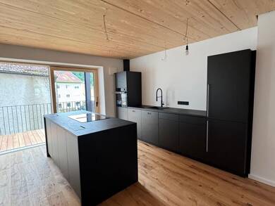 Wohnung zur Miete 940 € 3 Zimmer 76 m² Geschoss 2/3 frei ab sofort Falkenstein Falkenstein 93167