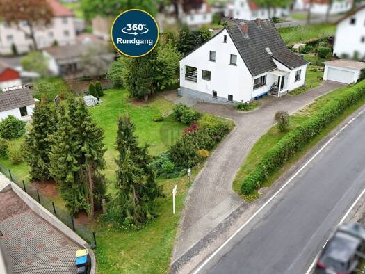 Einfamilienhaus zum Kauf 199.000 € 11 Zimmer 158 m² 1.783 m² Grundstück Stadtlengsfeld Stadtlengsfeld 36466