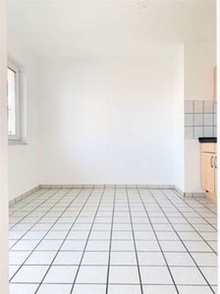 Wohnung zur Miete 700 € 3 Zimmer 110 m²<br/>Wohnfläche Gaffelschonerweg Stadtmitte Rostock 18055