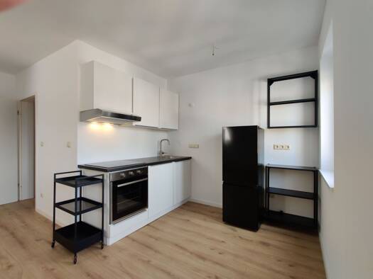 Wohnung zur Miete 850 € 1,5 Zimmer 50 m² Geschoss 1/2 frei ab 01.10.2026 Göggingen Göggingen 86154