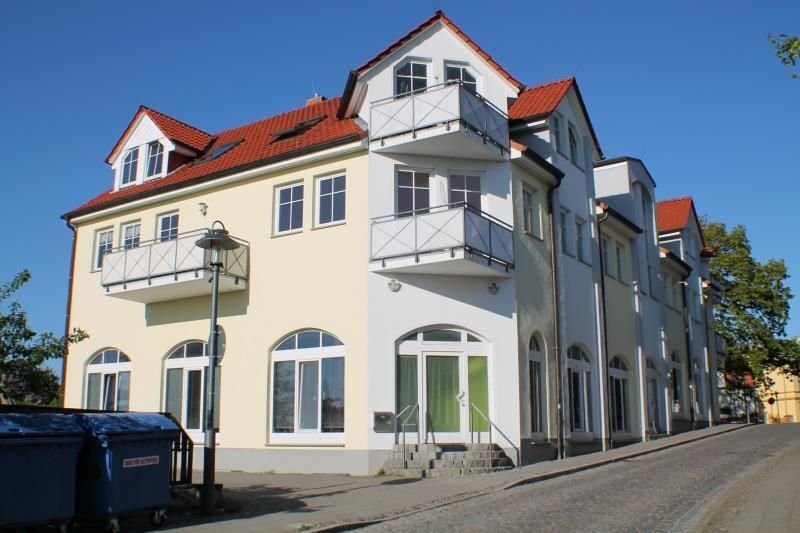 Wohnung zur Miete 552 € 2 Zimmer 65 m²<br/>Wohnfläche Bergen Bergen 18528