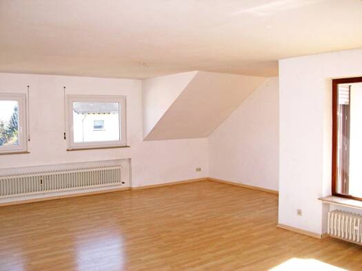 Wohnung zur Miete 720 € 3 Zimmer 96 m² Geschoss 2/3 frei ab 01.10.2026 In der Struth 1 Nentershausen 56412