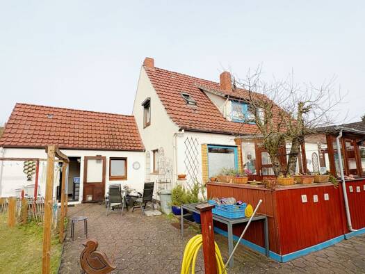 Einfamilienhaus zum Kauf als Kapitalanlage geeignet 260.000 € 6 Zimmer 500 m² Grundstück Fahrenheitstraße 17 Uphusen Achim 28832