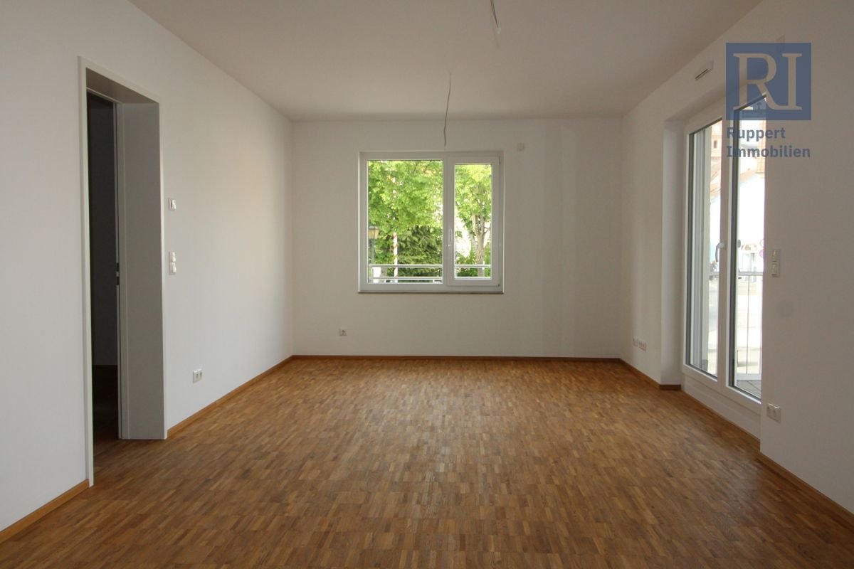 Wohnung zur Miete 900 € 3 Zimmer 76 m²<br/>Wohnfläche 01.01.2025<br/>Verfügbarkeit Hauptstraße 52 Eisingen 97249