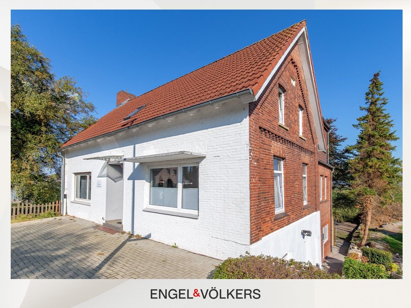 Mehrfamilienhaus zum Kauf 269.000 € 13 Zimmer 260 m²<br/>Wohnfläche 1.158 m²<br/>Grundstück ab sofort<br/>Verfügbarkeit Larrelt Emden 26723