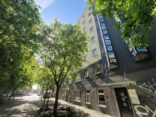 Wohnung zur Miete 639 € 3 Zimmer 81,3 m² 7. Geschoss Einsteinstr. 13A Altstadt Magdeburg 39104