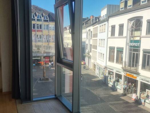 Wohnung zur Miete 950 € 2 Zimmer 91 m² frei ab sofort Innenstadt Trier 54290
