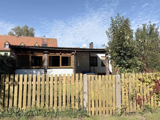 Bungalow zum Kauf 109.000 € 3 Zimmer 63 m² 854 m² Grundstück Weidenberg Weidenberg 95466