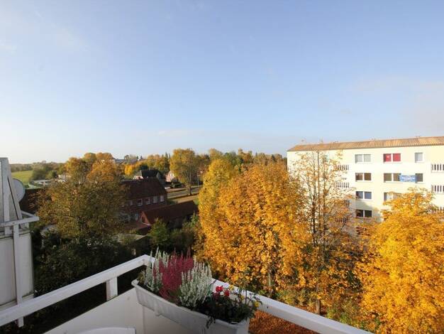 Wohnung zur Miete 450 € 3 Zimmer 56 m² Lankow Schwerin 19057