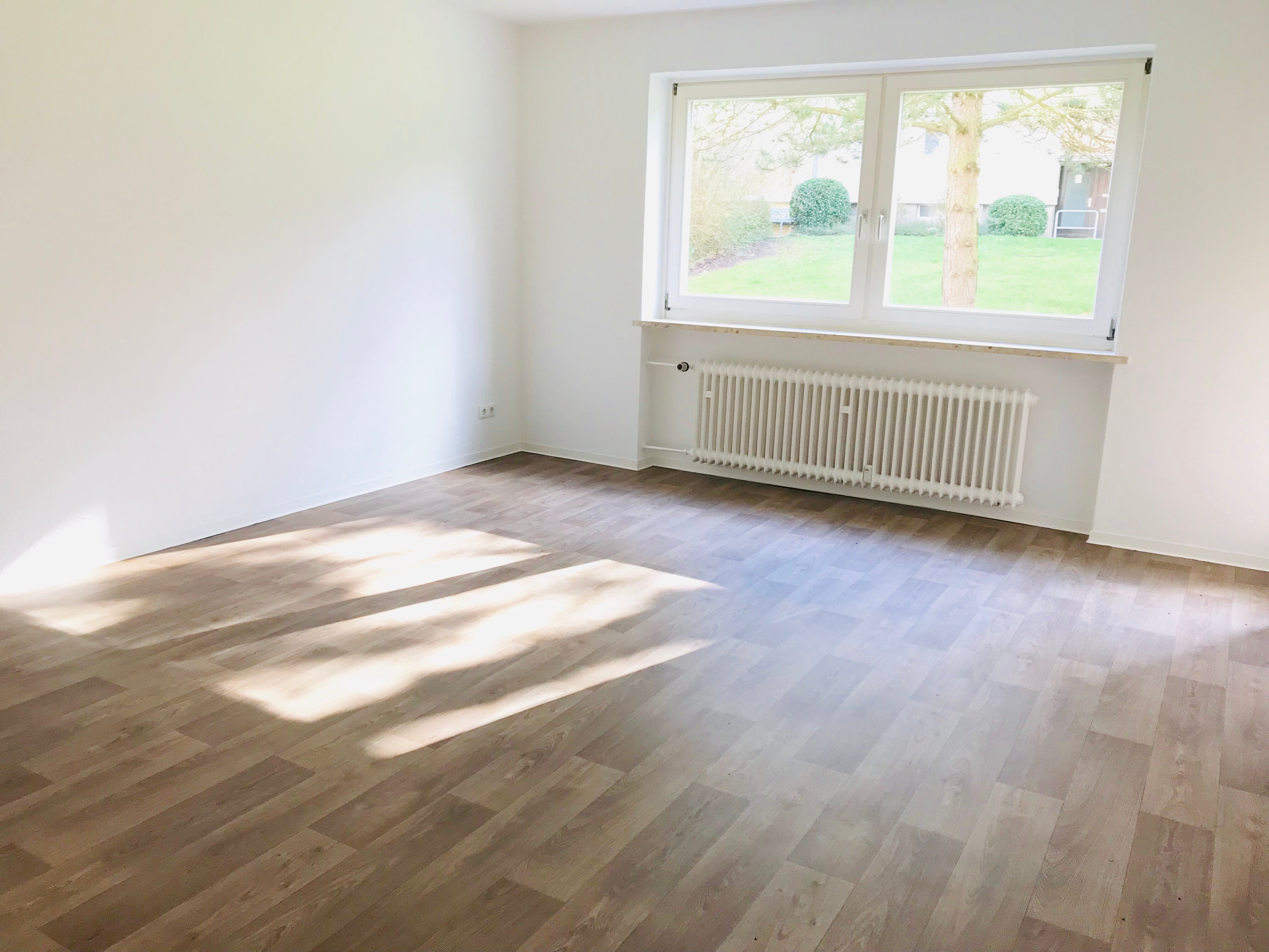 Wohnung zur Miete 300 € 2 Zimmer 52,3 m²<br/>Wohnfläche 2.<br/>Geschoss ab sofort<br/>Verfügbarkeit Flugplatzweg 7 Bad Gandersheim Bad Gandersheim 37581