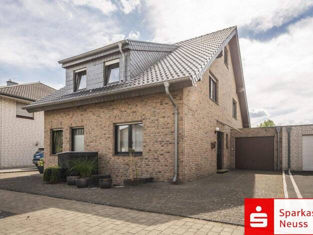 Wohnung zum Kauf 299.999 € 3 Zimmer 98,5 m² Holz Jüchen 41363