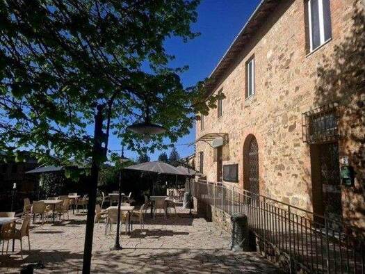 Einfamilienhaus zum Kauf 990.000 € 10 Zimmer 1.000 m² 2.000 m² Grundstück Pianella 54019