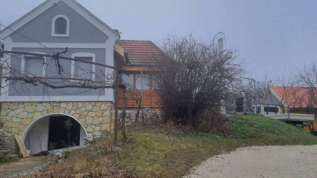 Einfamilienhaus zum Kauf 234.000 € 2 Zimmer 130 m² 10.000 m² Grundstück Zalacsány 8782