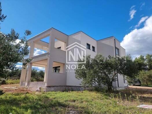 Einfamilienhaus zum Kauf 650.000 € 4 Zimmer 498 m² Grundstück Vodice 22211