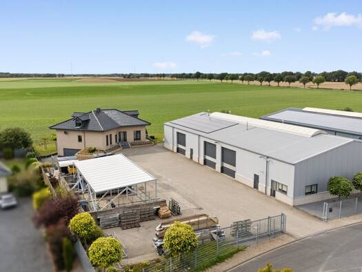 Haus zum Kauf 1.195.000 € 10 Zimmer 254 m² 3.399 m² Grundstück Gangelt 52538