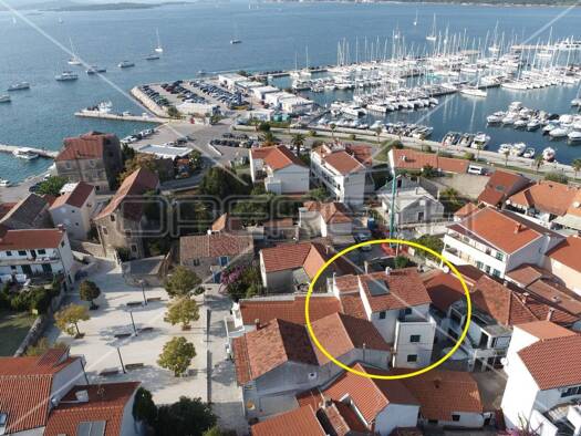Einfamilienhaus zum Kauf 450.000 € 6 Zimmer 222 m² 129 m² Grundstück Biograd na Moru 23210