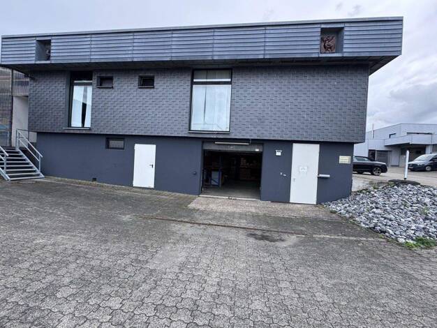 Lagerhalle zur Miete provisionsfrei 1.900 € 396 m² Lagerfläche Humboldtstraße, 9-11 Oberheister Neunkirchen-Seelscheid 53819
