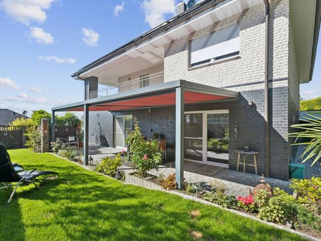 Einfamilienhaus zum Kauf 778.500 € 5,5 Zimmer 240 m² 646 m² Grundstück Bamlach Bad Bellingen 79415