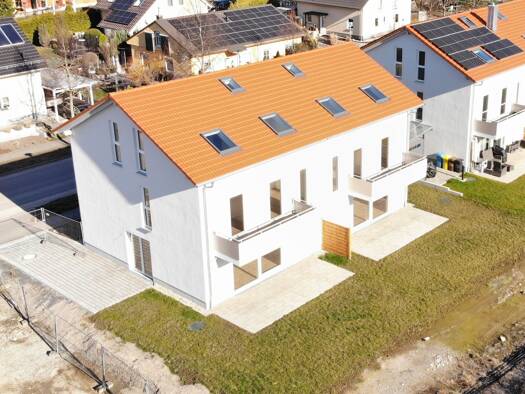 Doppelhaushälfte zur Miete 2.250 € 7 Zimmer 167 m² 249 m² Grundstück frei ab sofort Leibnizstraße 24 Zwätzen Jena 07743