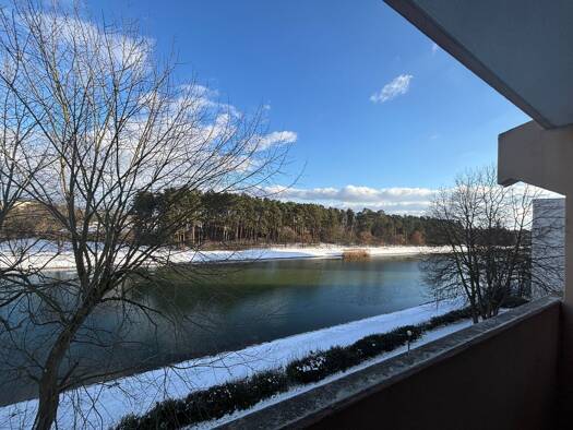 Wohnung zur Miete 650 € 1,5 Zimmer 46 m² 3. Geschoss frei ab sofort Büchenbach Erlangen 91056