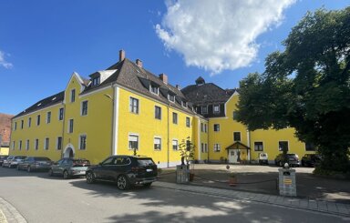 Mehrfamilienhaus zum Kauf provisionsfrei 4.950.000 € 56 Zimmer 1.565 m² 2.000 m² Grundstück Hohes Kreuz - Osthafen - Irl Regensburg 93055