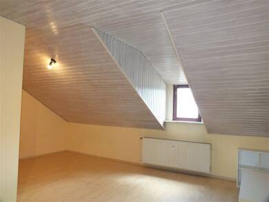 Wohnung zur Miete 370 € 1 Zimmer 37 m² Dachgeschoss, 3. Geschoss Nauheim , Kr Groß-Gerau 64569