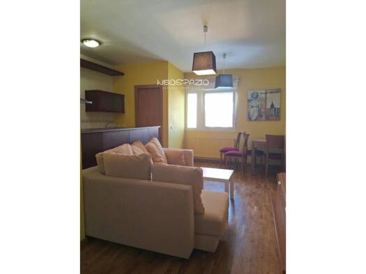 Haus zur Miete 700 € 2 Zimmer 69 m² Lugo 27002
