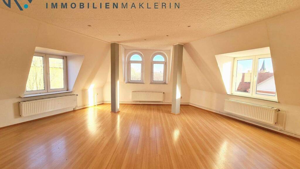 Wohnung zur Miete 1.100 € 4 Zimmer 110 m² 4. Geschoss frei ab sofort Triftstraße 1 Giebichenstein Halle 06114