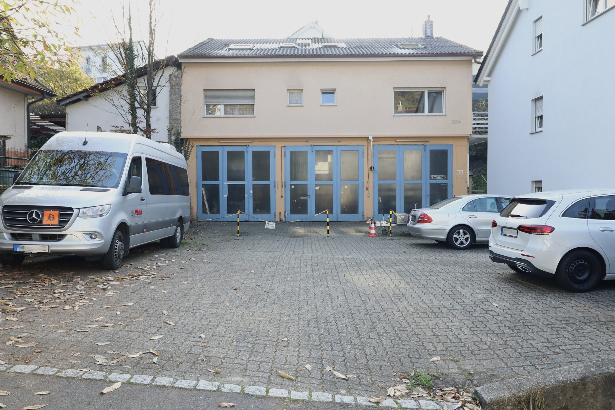 Mehrfamilienhaus zum Kauf 650.000 € 8 Zimmer 215 m²<br/>Wohnfläche 662 m²<br/>Grundstück Hüsingerstraße 26a Brombach Lörrach 79541