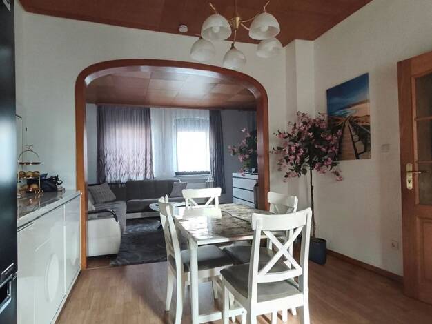 Wohnung zur Miete 1.200 € 3,5 Zimmer 100 m² 1. Geschoss Hüchelner Straße 8 Frechen Frechen 50226