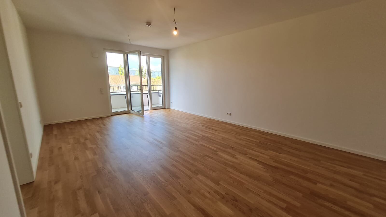 Wohnung zur Miete 1.980 € 2 Zimmer 68,4 m²<br/>Wohnfläche 5.<br/>Geschoss Friedrichshain Berlin Friedrichshain 10243